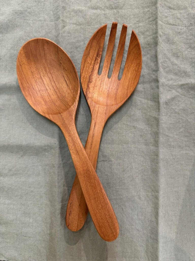 Chelsea Short, Teak Serving Set